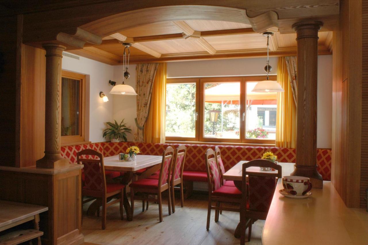 Pension Cafe Fritz Лех-ам-Арльберг Екстер'єр фото