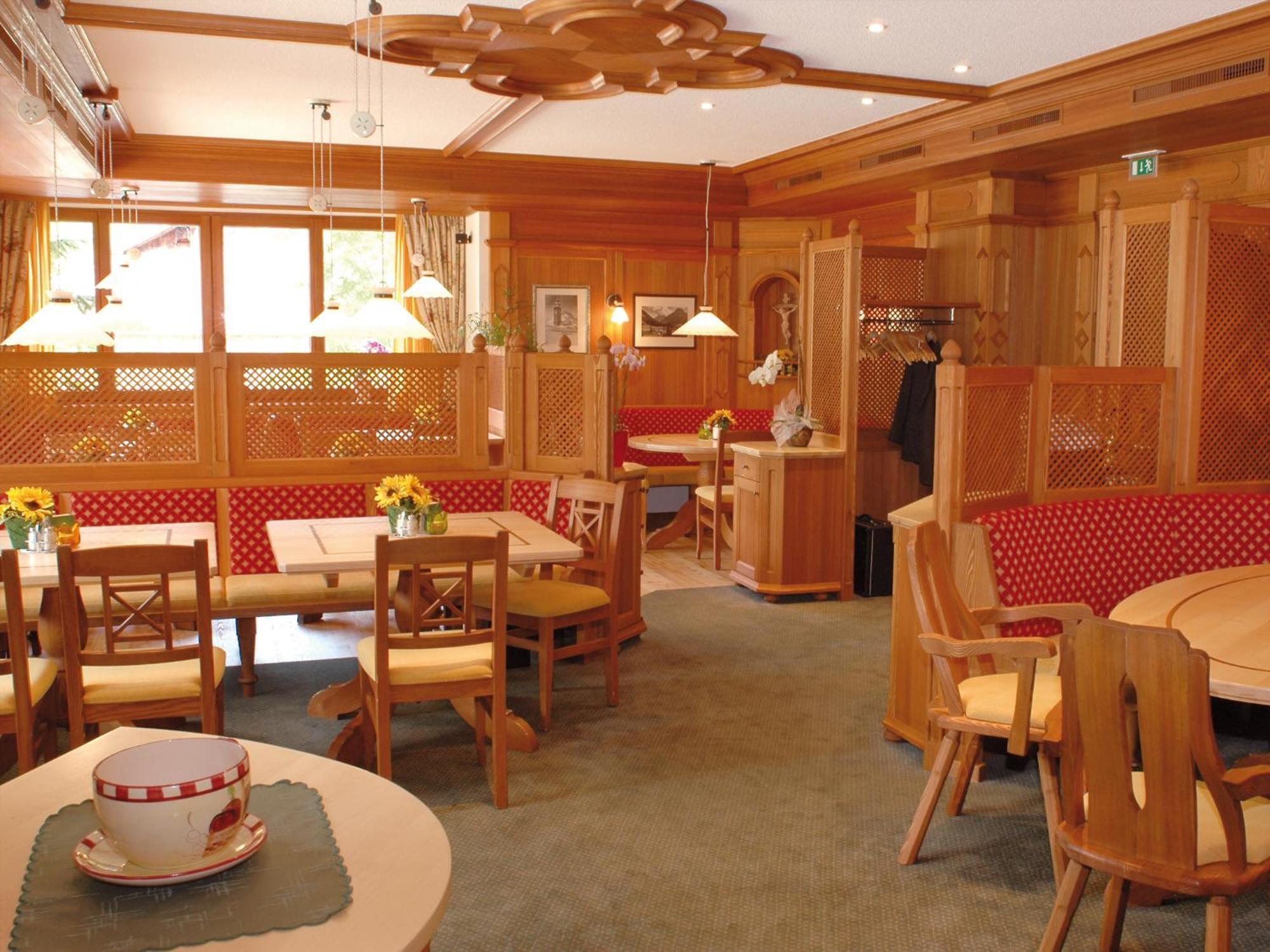 Pension Cafe Fritz Лех-ам-Арльберг Екстер'єр фото