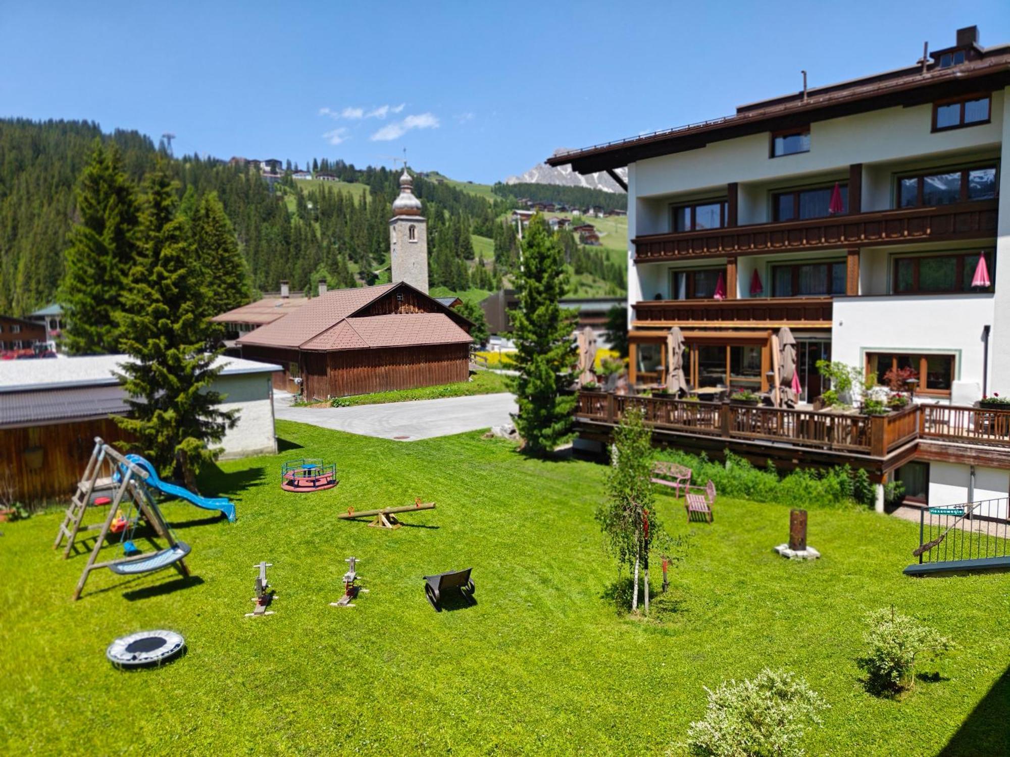 Pension Cafe Fritz Лех-ам-Арльберг Екстер'єр фото